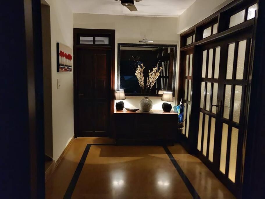 קנדולים Villa Nazuri W Caretaker מראה חיצוני תמונה